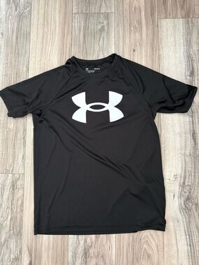 Under Armour Black Short Sleeve Performance Tee with White Logo